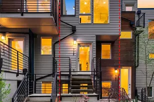 729 Belmont Ave E, Seattle, WA 98102 - Photo 2