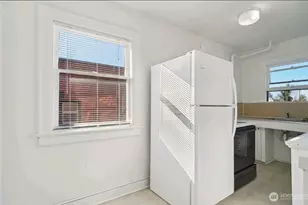 315 12th Ave E, Seattle, WA 98102 - Photo 20