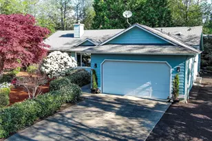 33 Goldfinch Ln, Port Ludlow, WA 98365 - Photo 2