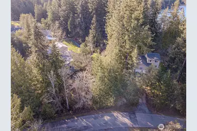 22025 Blue Water Drive SE, Yelm, WA 98597 - Photo 2