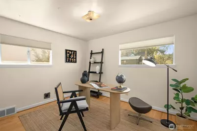 4333 32nd Avenue W, Seattle, WA 98199 - Photo 14