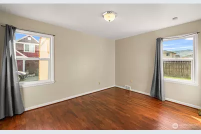 565 Crawford Avenue, Wenatchee, WA 98801 - Photo 14