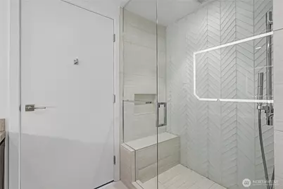 188 Bellevue Way NE #312, Bellevue, WA 98004 - Photo 18