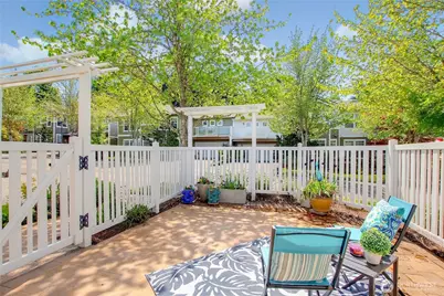 22510 SE 45th Street #2645, Issaquah, WA 98029 - Photo 6