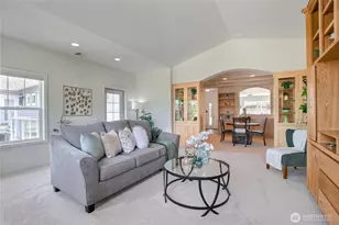 22510 SE 45th St, Issaquah, WA 98029 - Photo 12