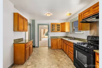 401 23rd Avenue E, Seattle, WA 98112 - Photo 12