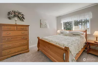 10615 Sirocco Circle NW, Silverdale, WA 98383 - Photo 32