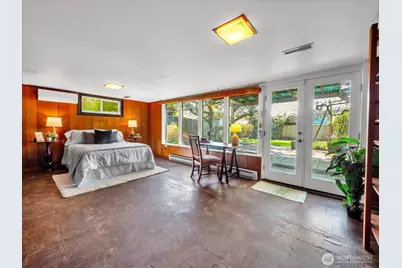 4331 NE 57th Street, Seattle, WA 98105 - Photo 16