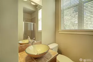 2430 NW Stoney Creek Dr, Issaquah, WA 98027 - Photo 14