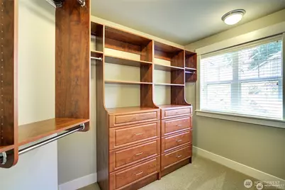 2430 NW Stoney Creek Drive, Issaquah, WA 98027 - Photo 22