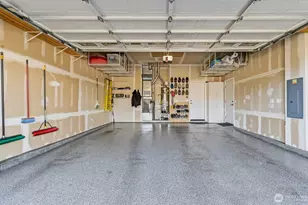 23249 NE 126th St, Redmond, WA 98053 - Photo 32