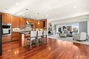 21804 Quiet Water Loop, Lake Tapps, WA 98391 - Photo 8