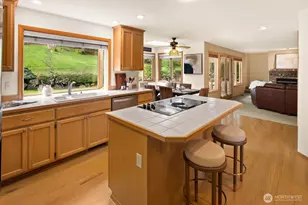 17421 190th Ave SE, Renton, WA 98058 - Photo 14