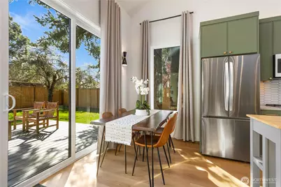 10039 13th Avenue NW, Seattle, WA 98177 - Photo 12