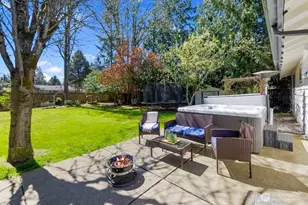 8711 NE 140th St, Kirkland, WA 98034 - Photo 16