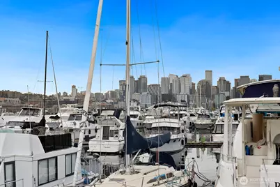 1818 Westlake Avenue N #D22, Seattle, WA 98109 - Photo 18