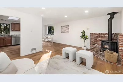 6504 137th Drive NE, Lake Stevens, WA 98258 - Photo 6