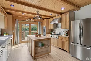 11329 Newcastle Way, Newcastle, WA 98056 - Photo 14