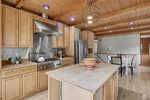 11329 Newcastle Way, Newcastle, WA 98056 - Photo 16