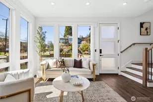 7502 32nd Ave NE, Seattle, WA 98115 - Photo 2