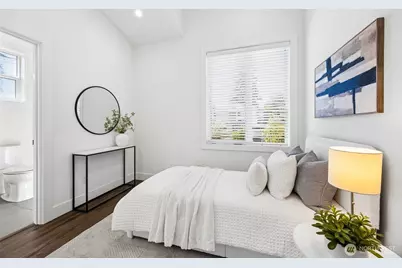 7502 32nd Avenue NE #A, Seattle, WA 98115 - Photo 20