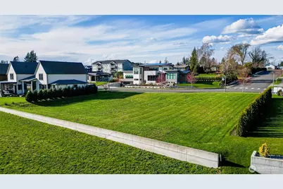 1701 Farmview Terrace, Lynden, WA 98264 - Photo 14