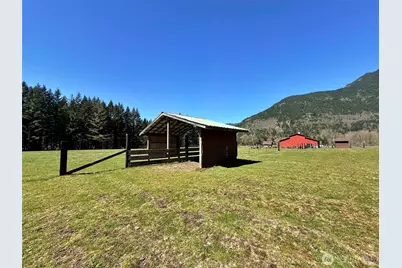 240 Dodge, Morton, WA 98356 - Photo 16