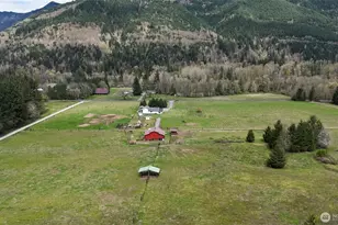 240 Dodge, Morton, WA 98356 - Photo 8