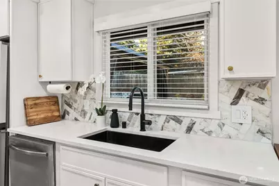 622 S 150th Street, Burien, WA 98148 - Photo 10