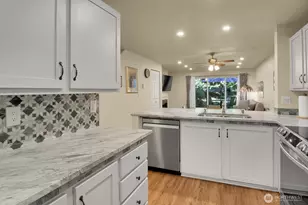 13020 102nd Ln NE, Kirkland, WA 98034 - Photo 4