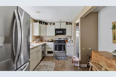 8650 10th Avenue SW, Seattle, WA 98106 - Photo 12