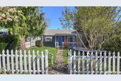 8650 10th Avenue SW, Seattle, WA 98106 - Photo 1