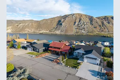 215 W Marine View Place, Orondo, WA 98843 - Photo 14