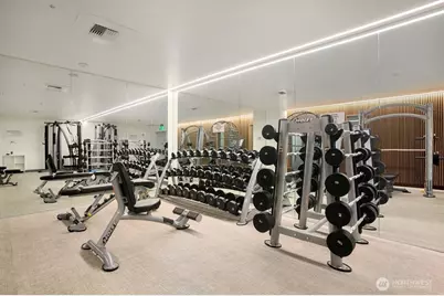 500 106th Avenue NE #2609, Bellevue, WA 98004 - Photo 18