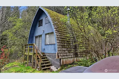 27011 SE 74th Street, Issaquah, WA 98027 - Photo 2