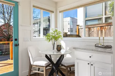 1123 24th Avenue S, Seattle, WA 98144 - Photo 12
