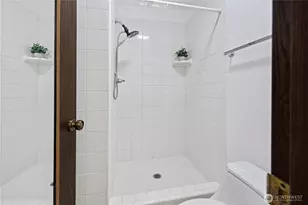 6955 Aegean Blvd NE, Bremerton, WA 98311 - Photo 22