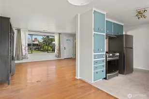 1805 37th St, Anacortes, WA 98221 - Photo 12