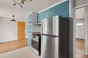 1805 37th St, Anacortes, WA 98221 - Photo 16