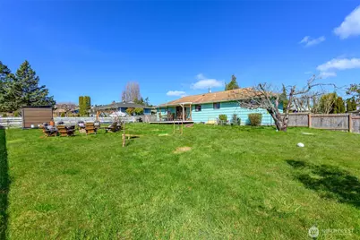 1805 37th Street, Anacortes, WA 98221 - Photo 24