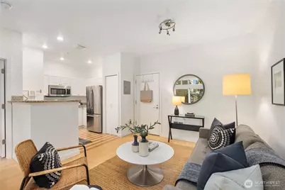2415 2nd Avenue #349, Seattle, WA 98121 - Photo 8