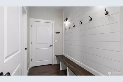 17718 Mulqueen Road SE, Rainier, WA 98576 - Photo 16