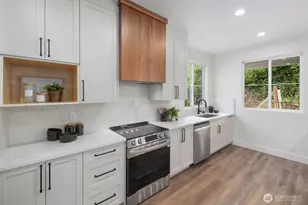 9434 Olson Pl SW, Seattle, WA 98106 - Photo 10