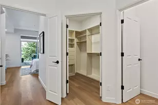 10015 NE 4th St, Bellevue, WA 98004 - Photo 24