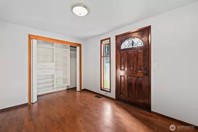 1011 E Smith Street, Kent, WA 98030 - Photo 4