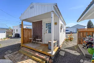 30 Cherry St S, Soap Lake, WA 98851 - Photo 8