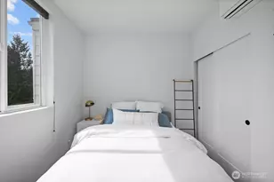 712 W Bertona St, Seattle, WA 98119 - Photo 18