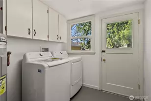 815 119th St S, Tacoma, WA 98444 - Photo 22