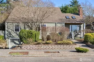 5720 59th Ave NE, Seattle, WA 98105 - Photo 2