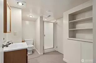 5720 59th Ave NE, Seattle, WA 98105 - Photo 26